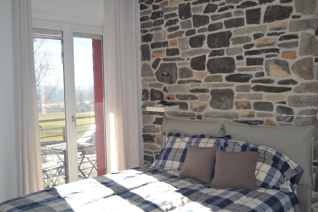 Affittacamere Smile Accomodation Aosta Exterior photo